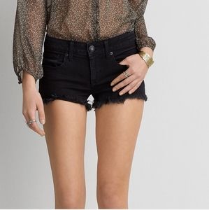 American Eagle Shortie Black shorts